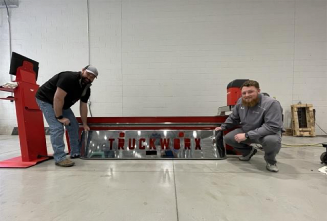 Swift-Cut at Truckworx